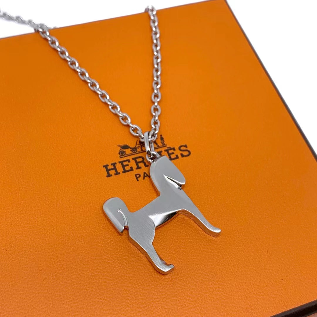 18K Hermes Panache Pendant Necklace