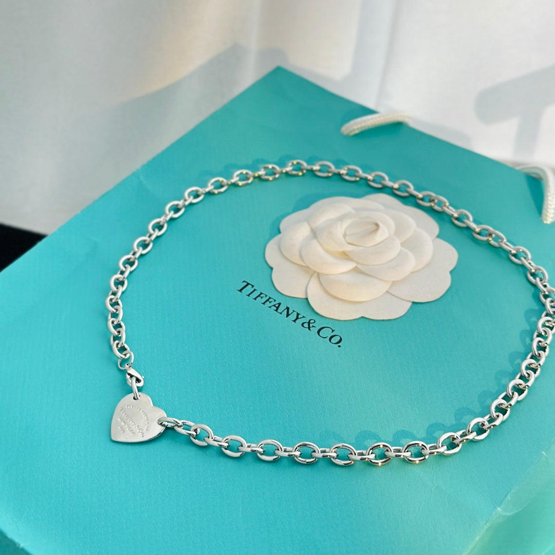 18K Tiffany Return to Heart Tag Chain Link Necklace