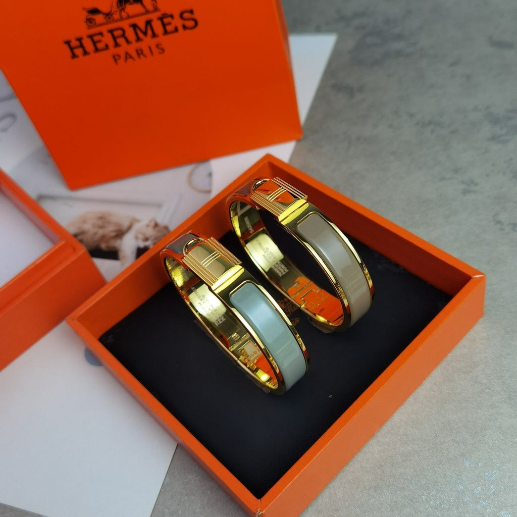18K Hermes Clic Cadenas Light Brown Bracelet