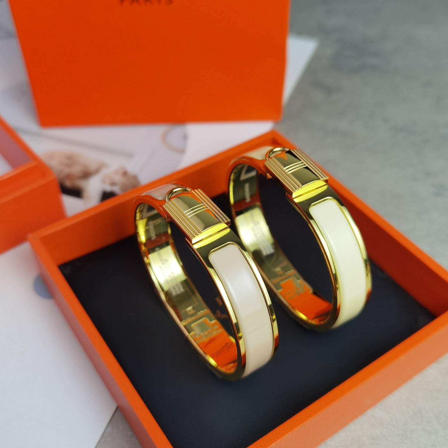 18K Hermes Clic Cadenas White Bracelet