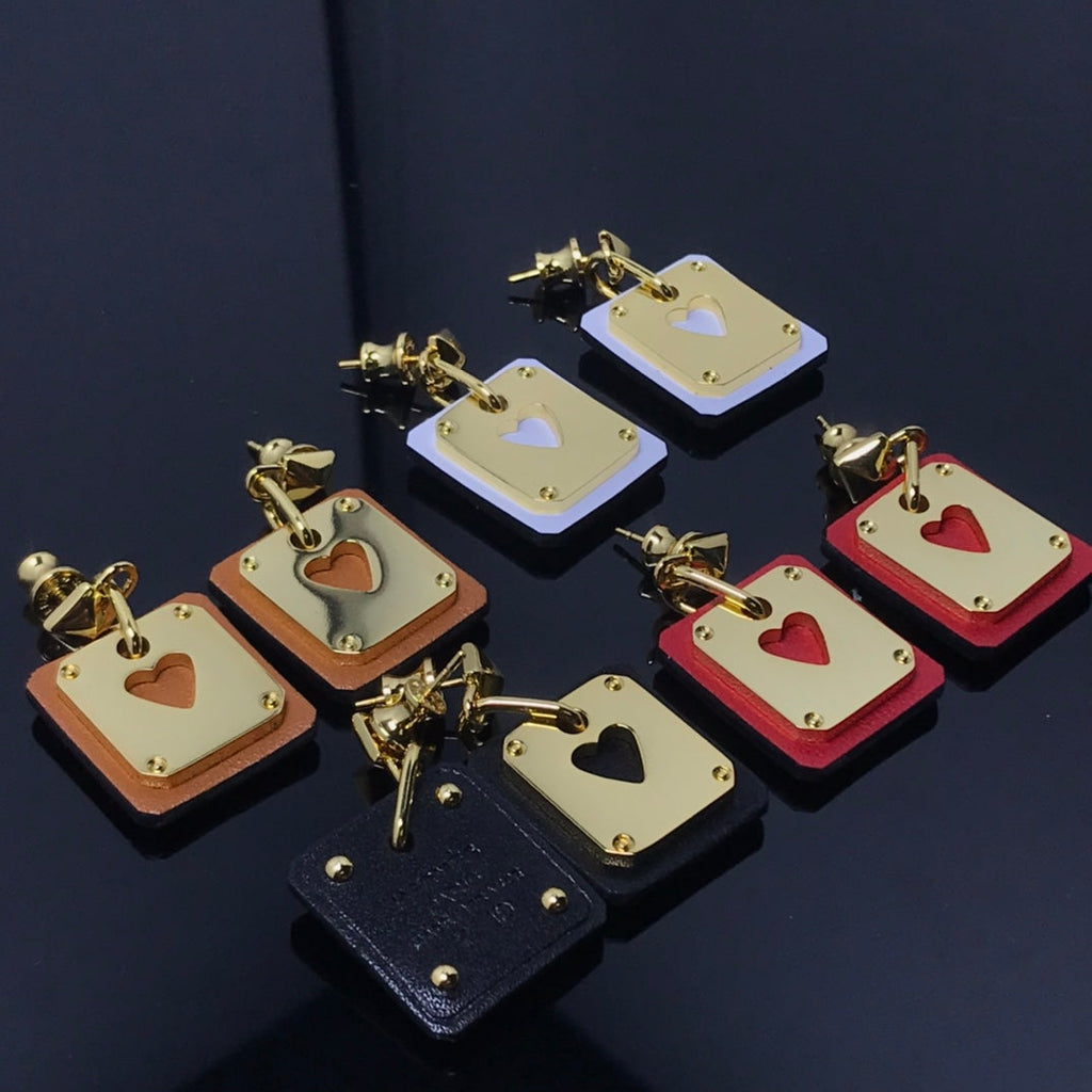18K Hermes As De Celine Brown Earrings