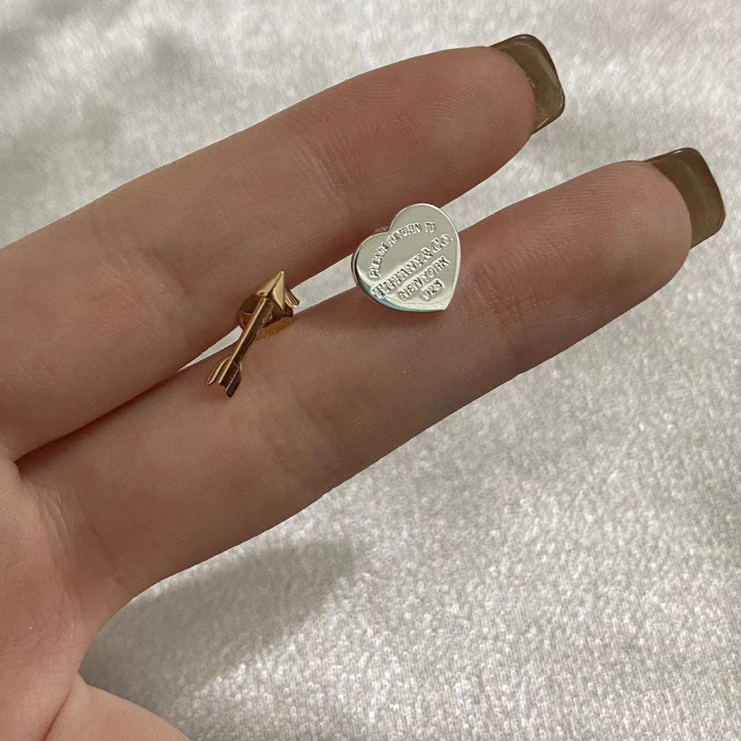18K Tiffany Return to Lovestruck Heart Tag & Arrow Earrings