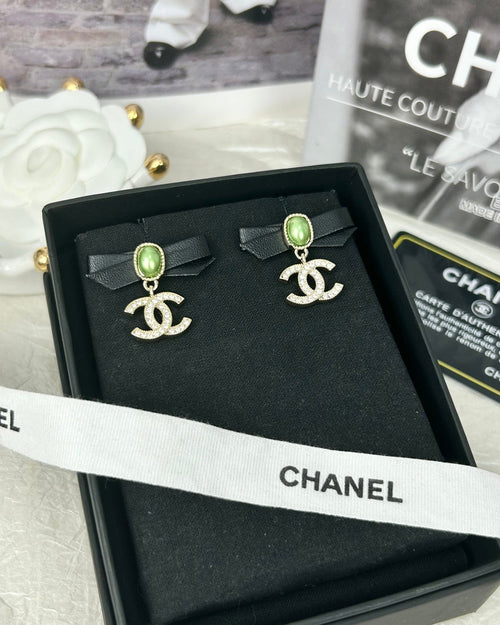 18K Chanel Bow Earrings