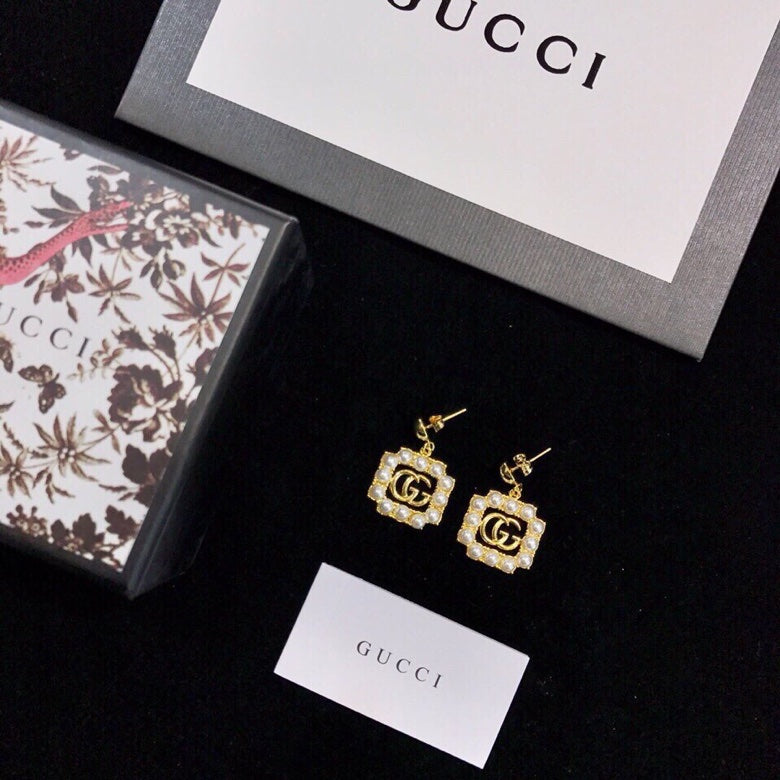 18K Gucci Double Square Pearl Earrings