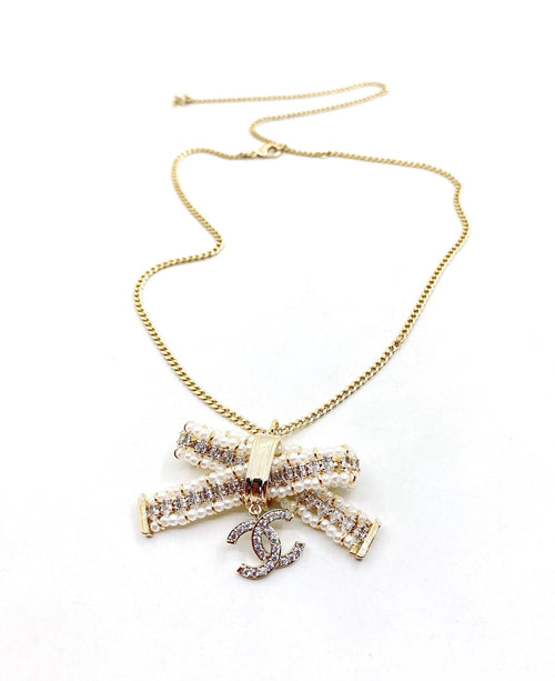 18K Chanel Bow Tie Necklace
