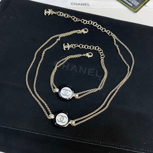18K Chanel Chain Choker Necklace