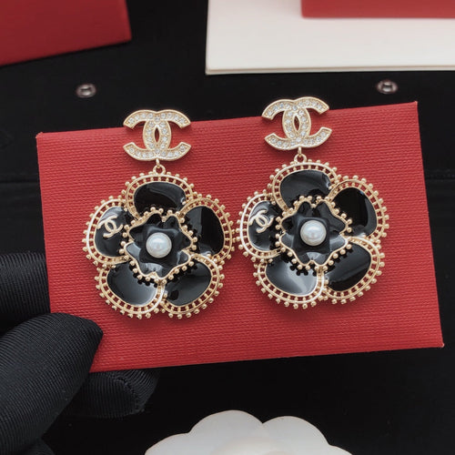 18K Chanel Camellia Diamond Earrings