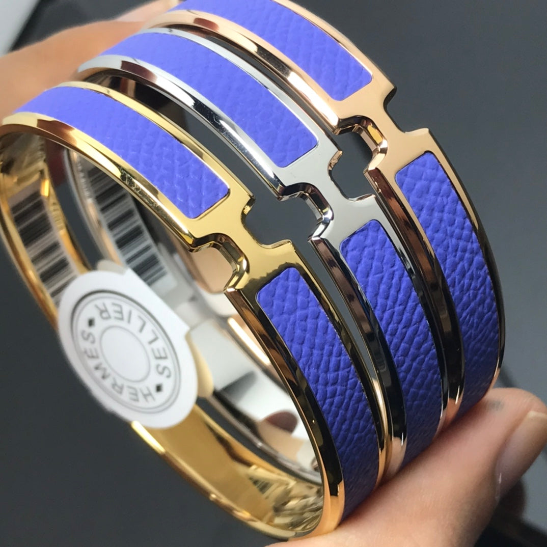 18K Hermes Olympe Light Purple Bracelet