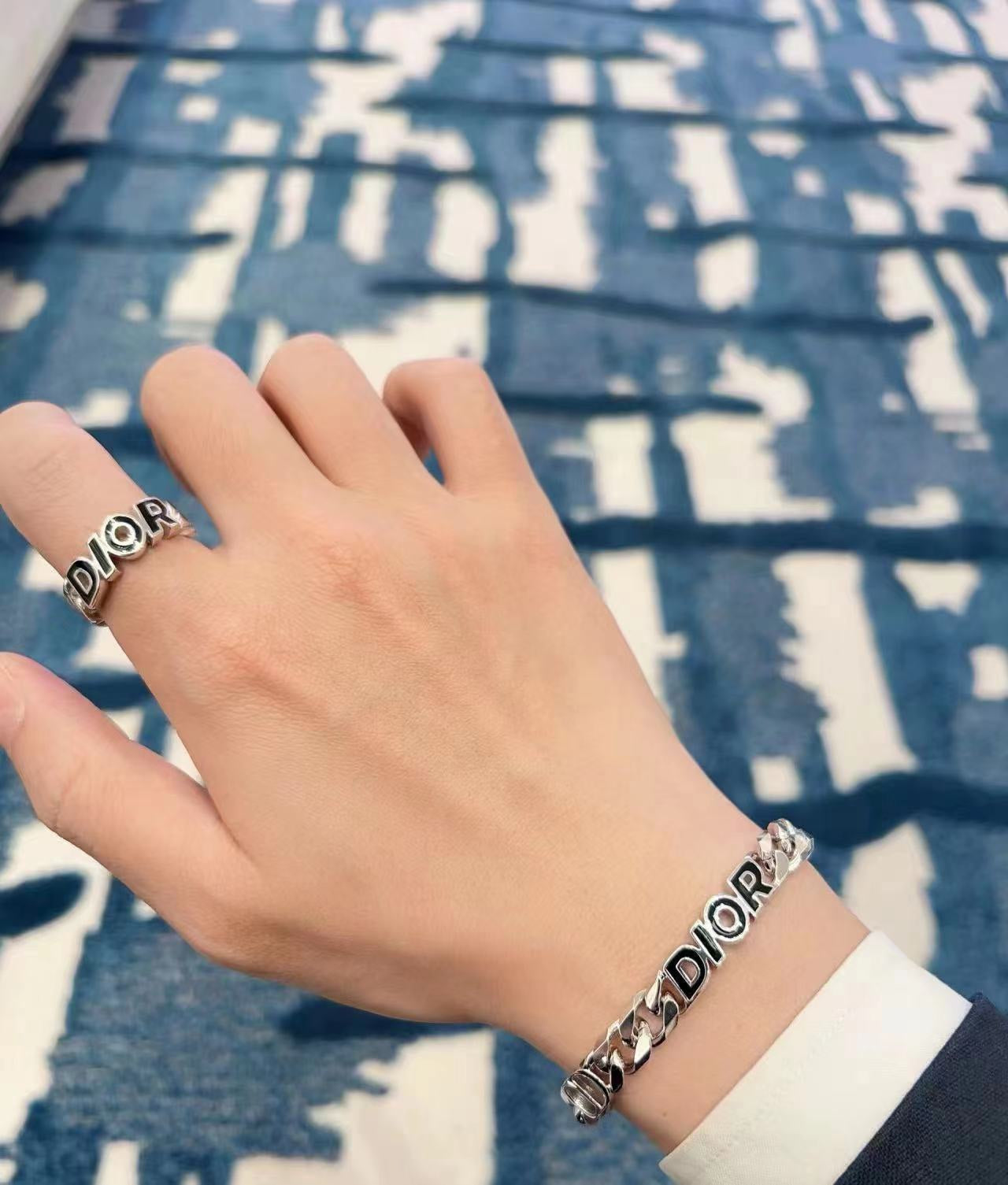 18K Dior Chain Ring