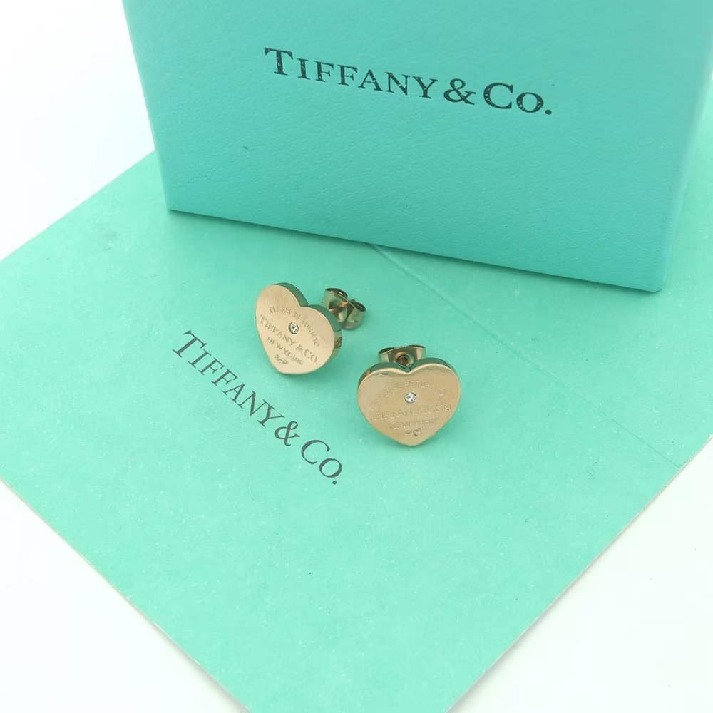 18K Tiffany Return to Heart Tag Stud Earrings