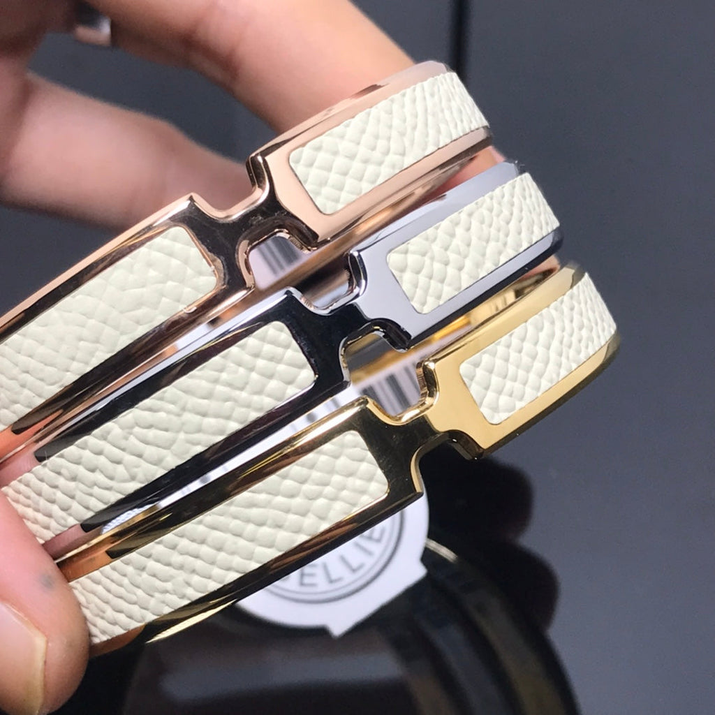 18K Hermes Olympe White Bracelet