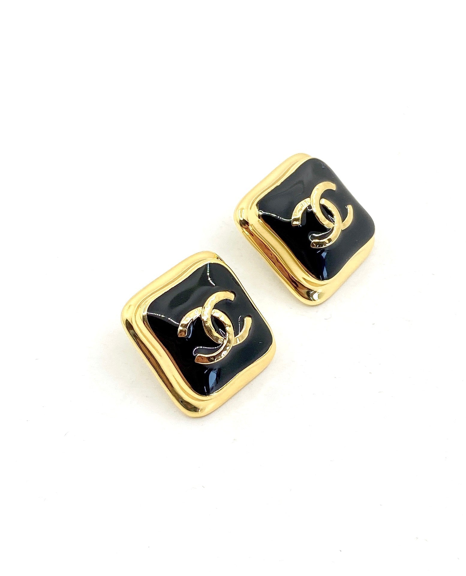 18K Chanel Square Earrings