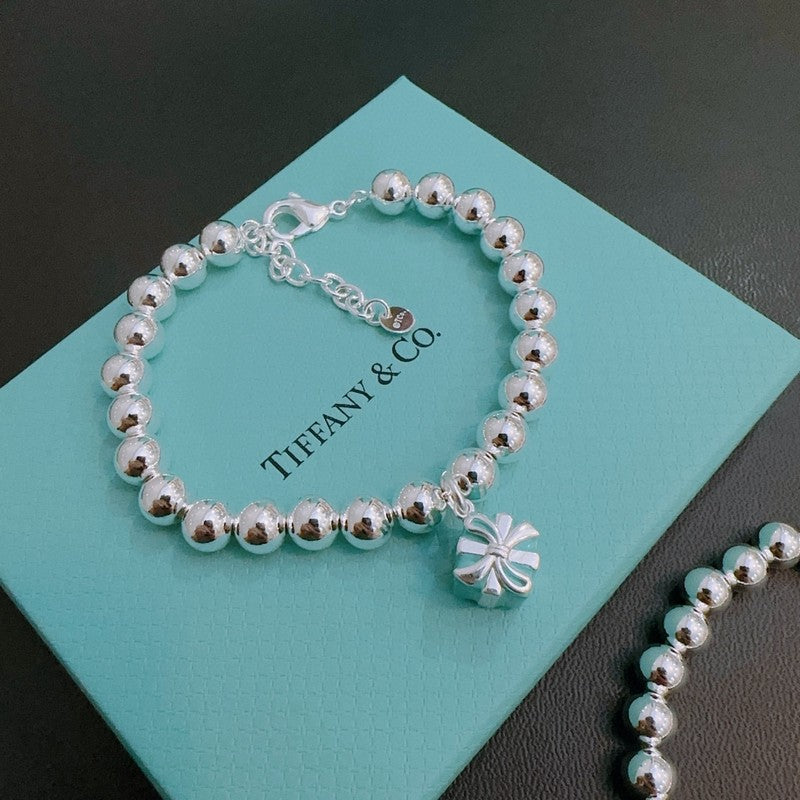 18K Tiffany Return to Blue Gift Box Bracelet