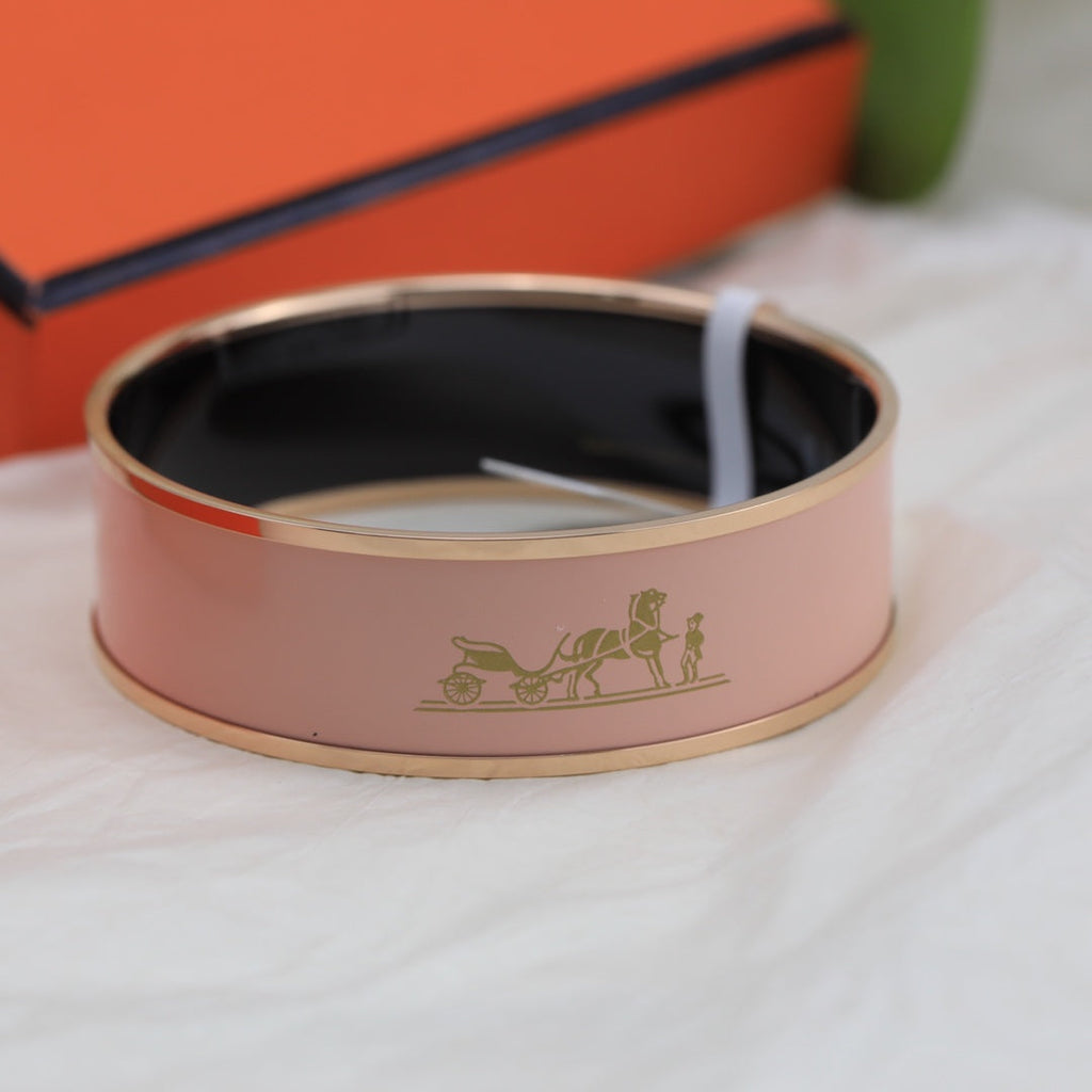 18K Hermes Enamel Cal ̈ ̈che Wide Bangle Bracelet