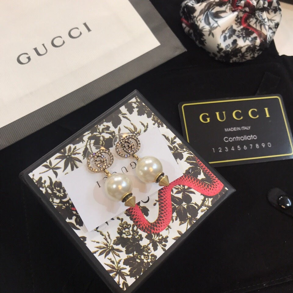 18K Gucci Double Pearl Pendant Earrings