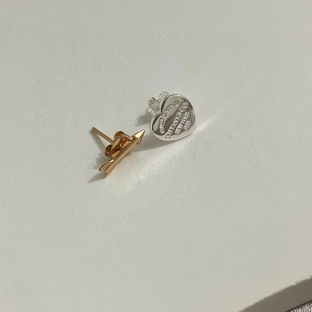 18K Tiffany Return to Lovestruck Heart Tag & Arrow Earrings