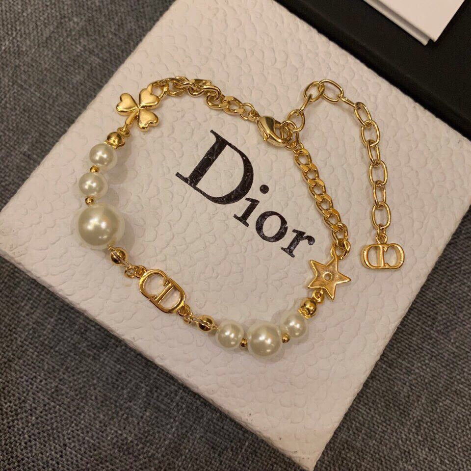 18K Dior Petie Pearls Bracelet