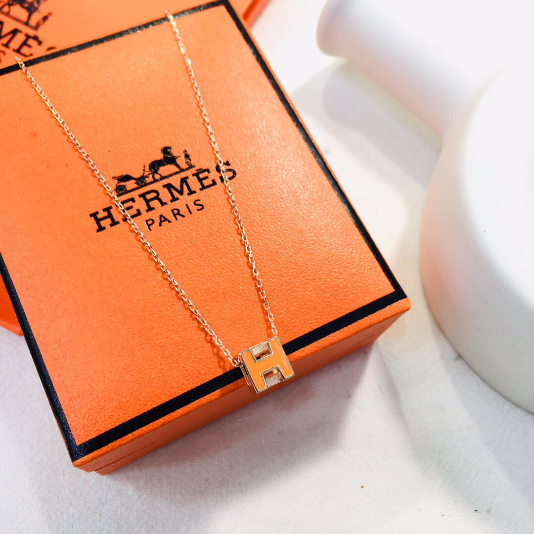18K Hermes Cage D'H White Necklace